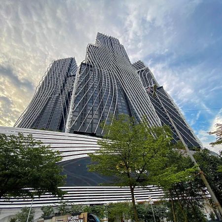 Apartamento Arte Mont Kiara By Cozynest Kuala Lumpur Exterior foto